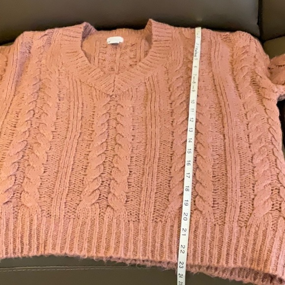 West of Melrose mauve sweater - Picture 6 of 6